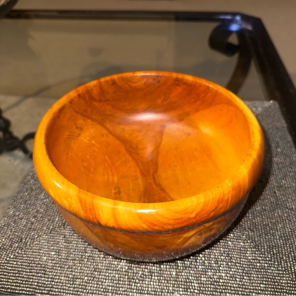 Handturned Alaskan Golden Birch Bowl – Signed by Lowell “Knute” Knutson. - Picture 3 of 11